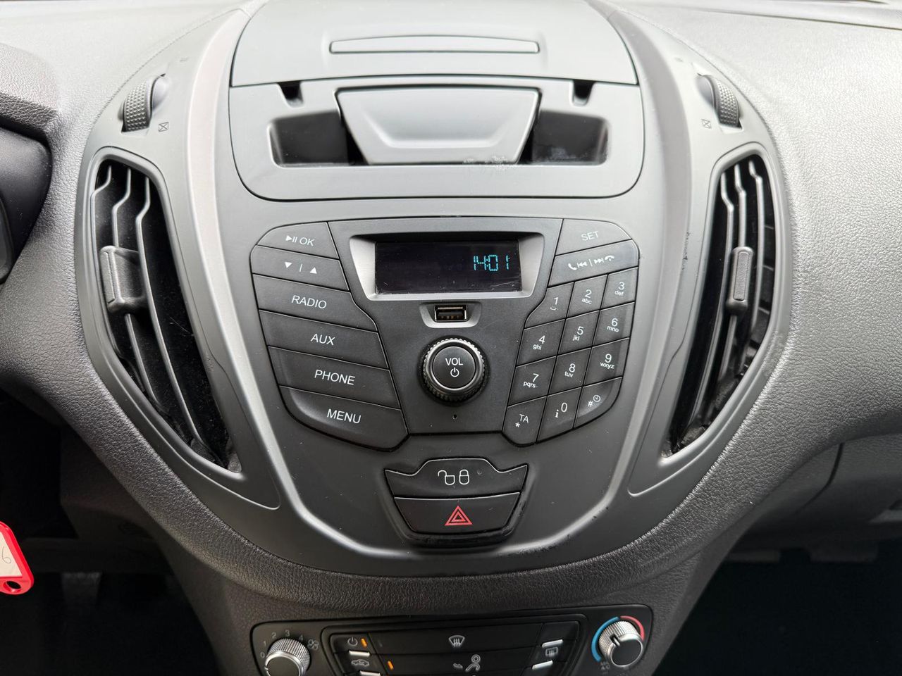 Ford Tourneo Courier 1.5 TDCi 75cv Trend - Foto 2