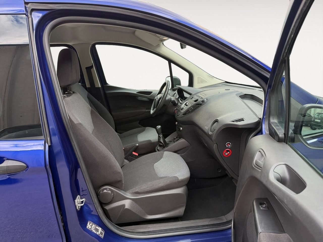 Ford Tourneo Courier 1.5 TDCi 75cv Trend - Foto 2