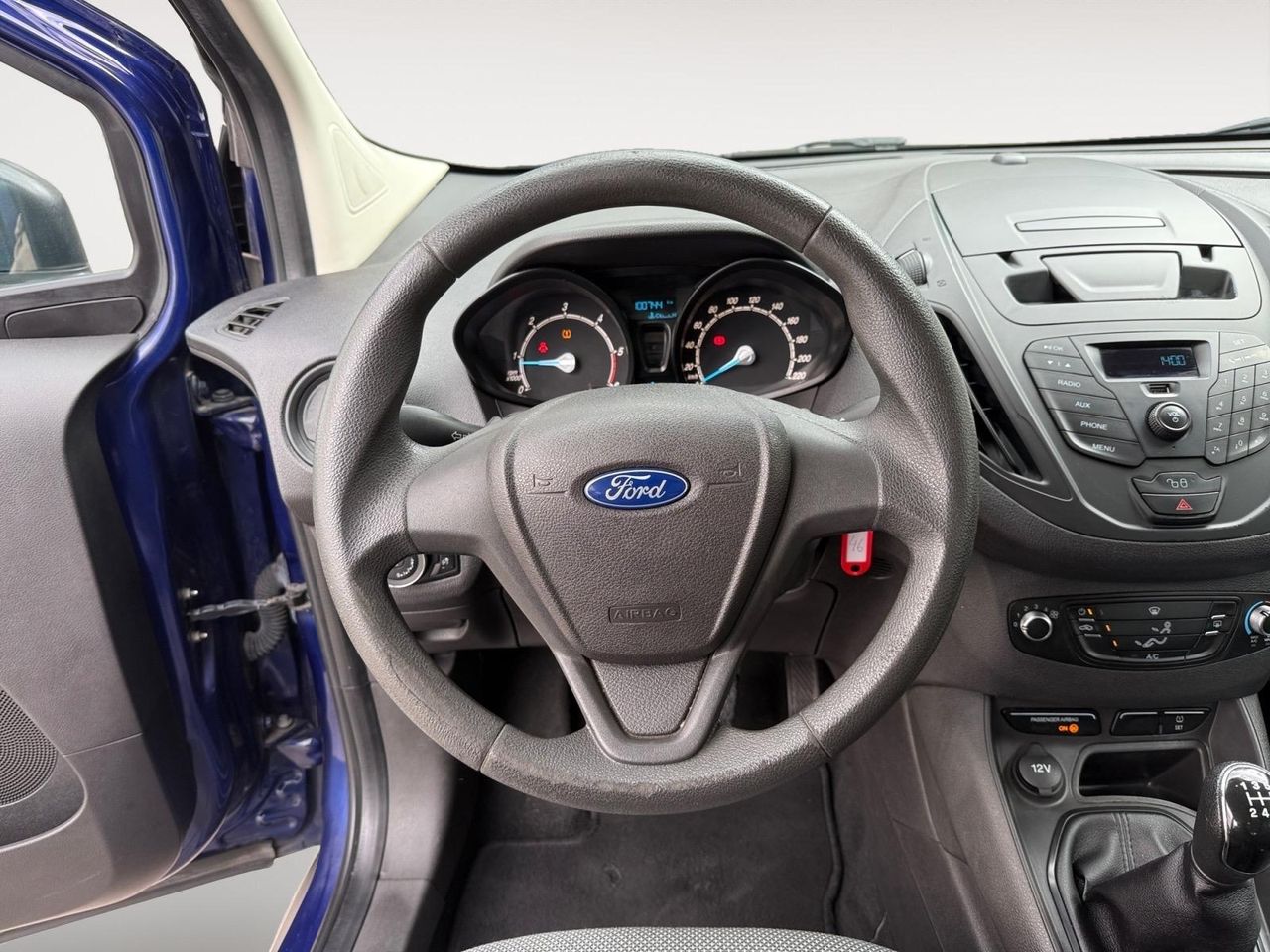 Ford Tourneo Courier 1.5 TDCi 75cv Trend - Foto 2