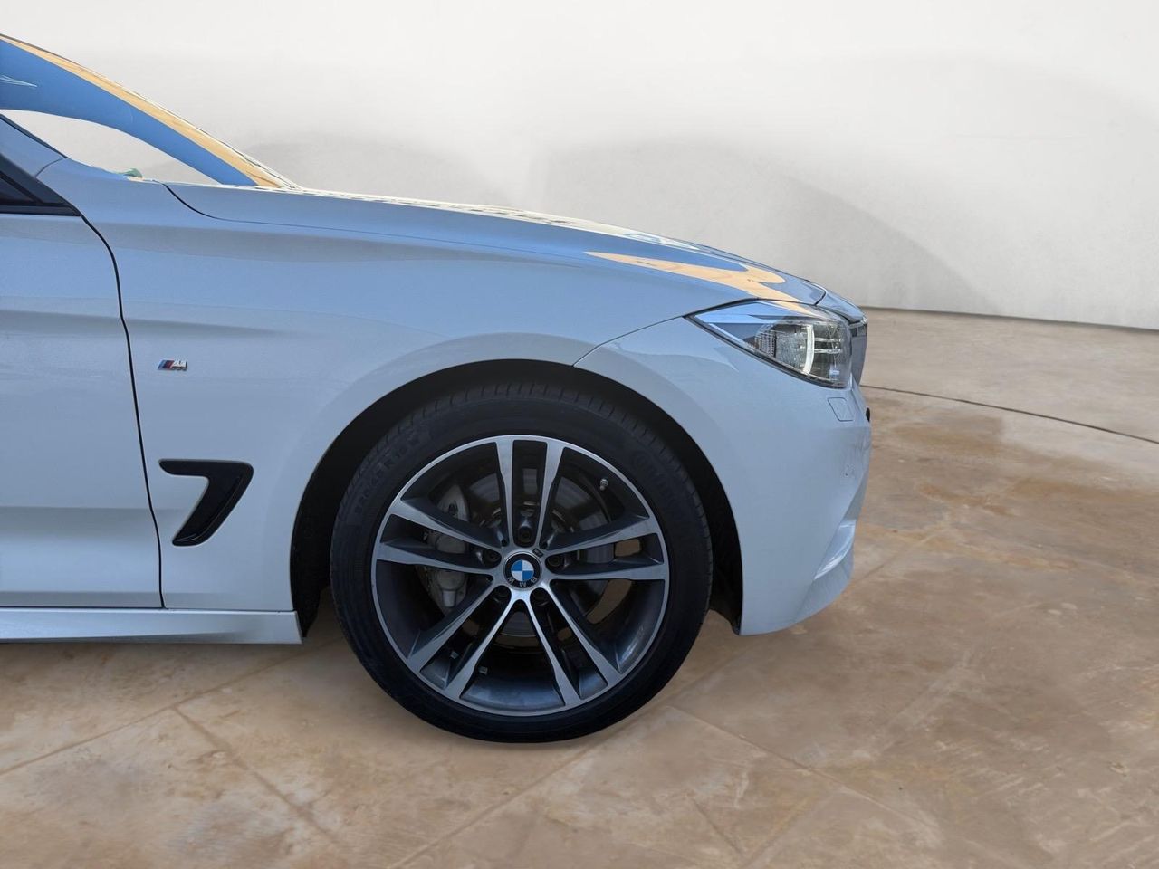 BMW Serie 3 335dA xDrive Gran Turismo - Foto 2