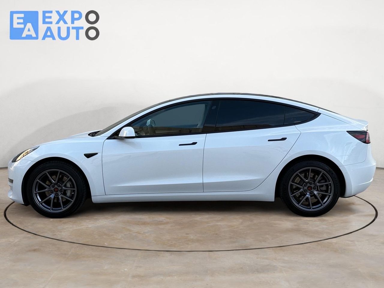 Tesla Model 3 Estándar Plus RWD - Foto 2