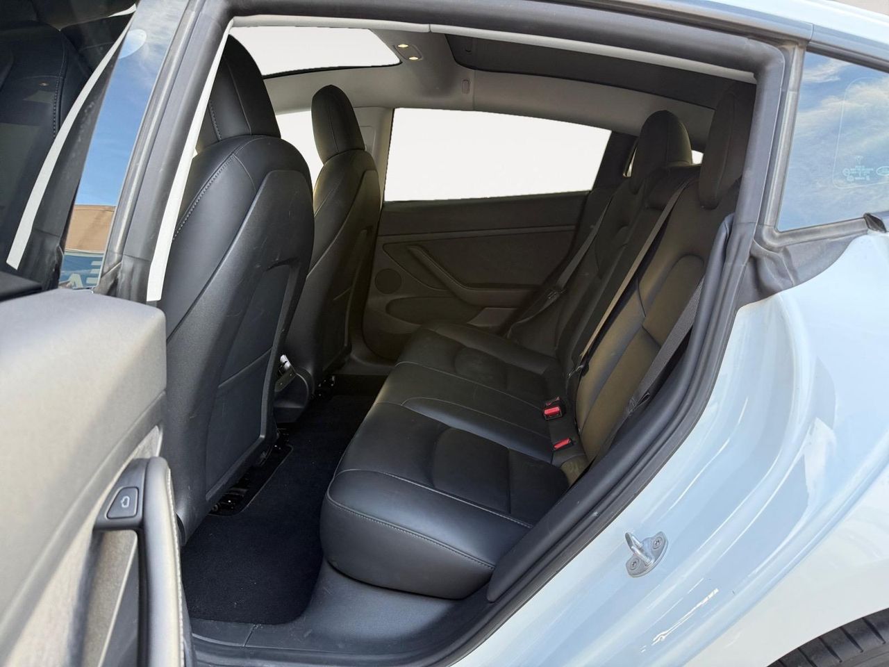 Tesla Model 3 Estándar Plus RWD - Foto 2