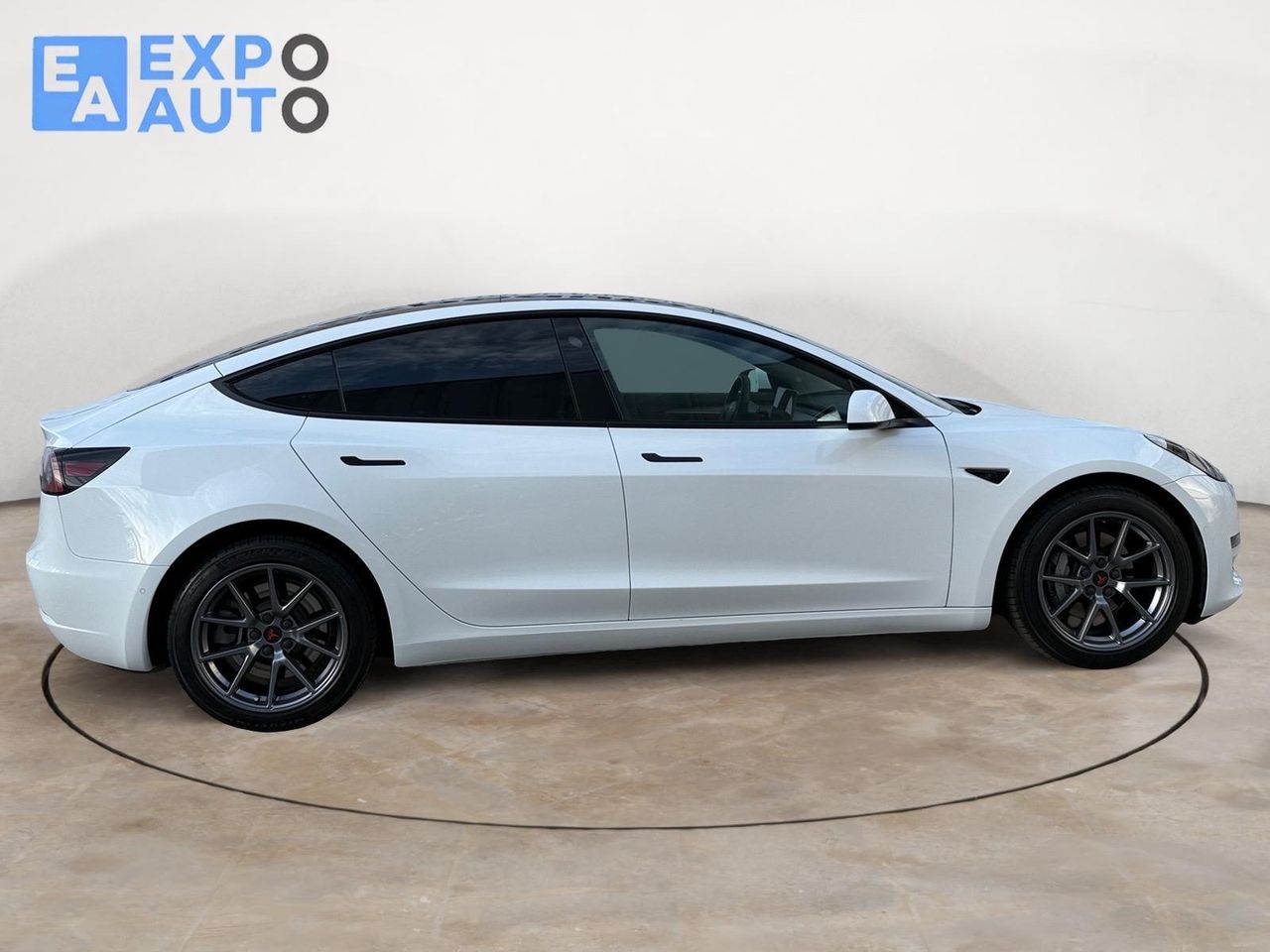 Tesla Model 3 Estándar Plus RWD - Foto 2