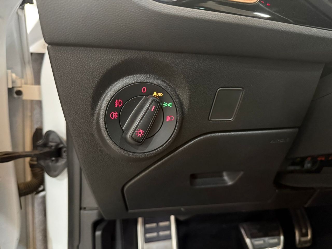 Seat Leon 2.0 TSI 213 kW 290CV DSG7 StSp Cupra  - Foto 2