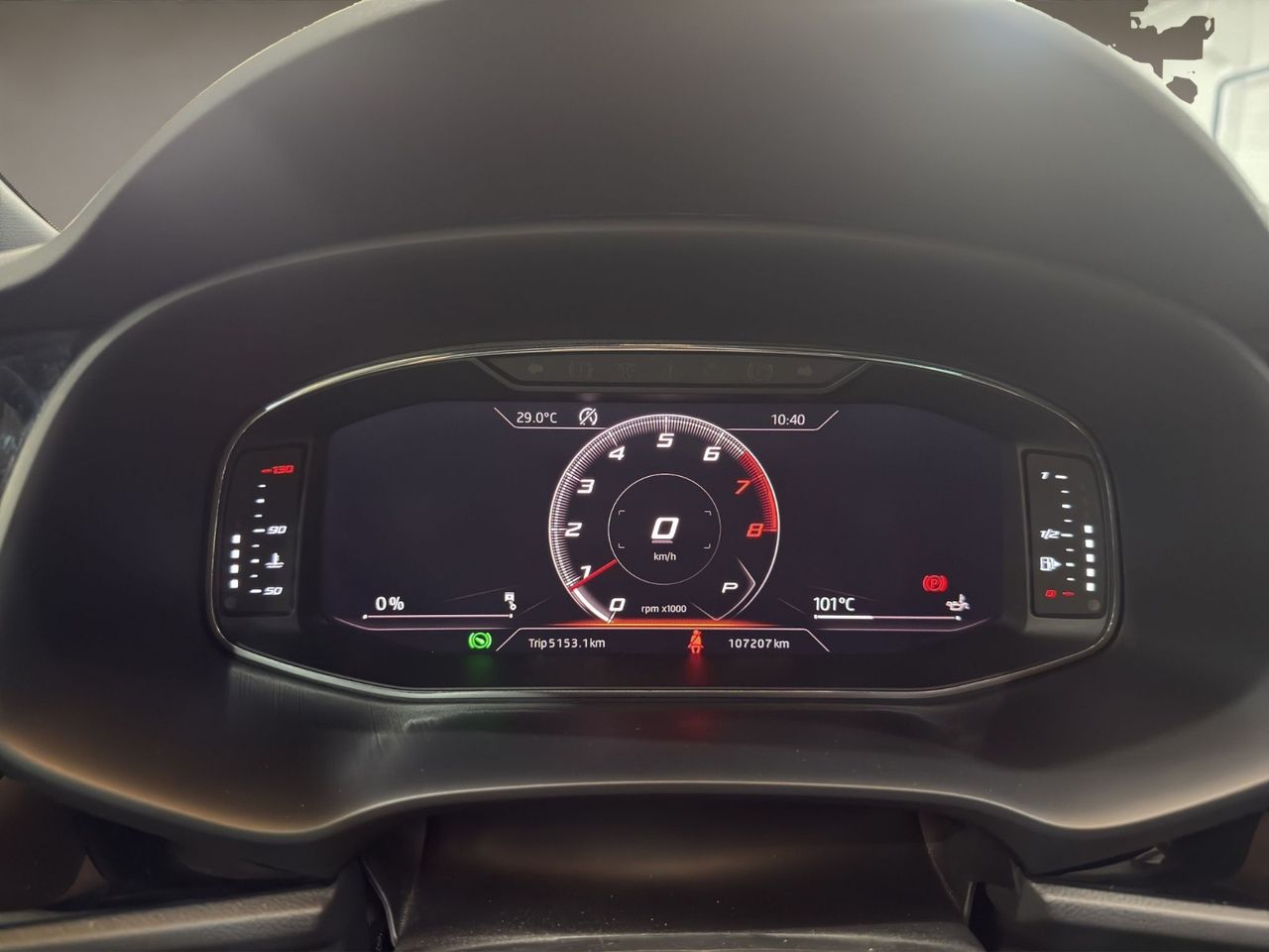 Seat Leon 2.0 TSI 213 kW 290CV DSG7 StSp Cupra  - Foto 2