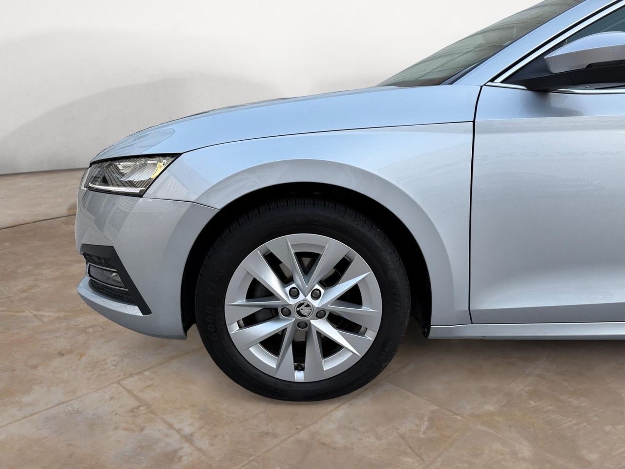 Skoda Octavia Combi 2.0 TDI 110kW(150CV) DSG Ambition - Foto 2