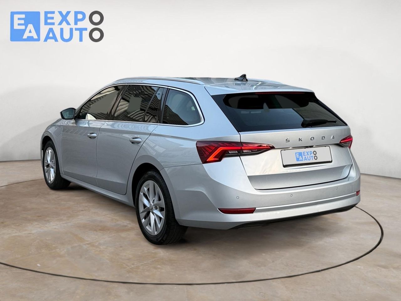 Skoda Octavia Combi 2.0 TDI 110kW(150CV) DSG Ambition - Foto 2