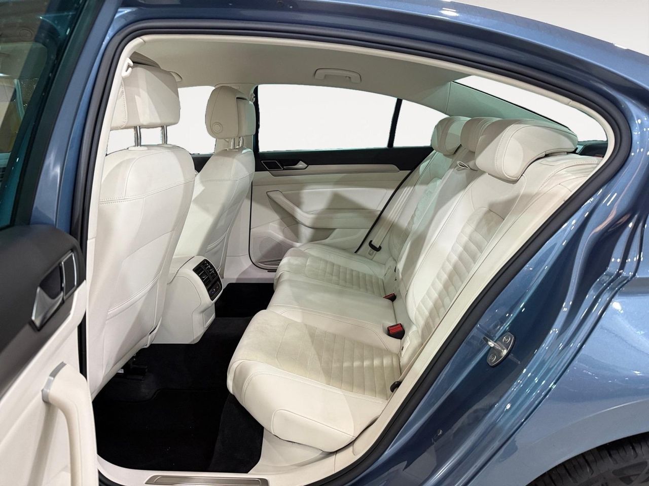 Volkswagen Passat Advance 1.4 TSI ACT 110kW (150CV) - Foto 2