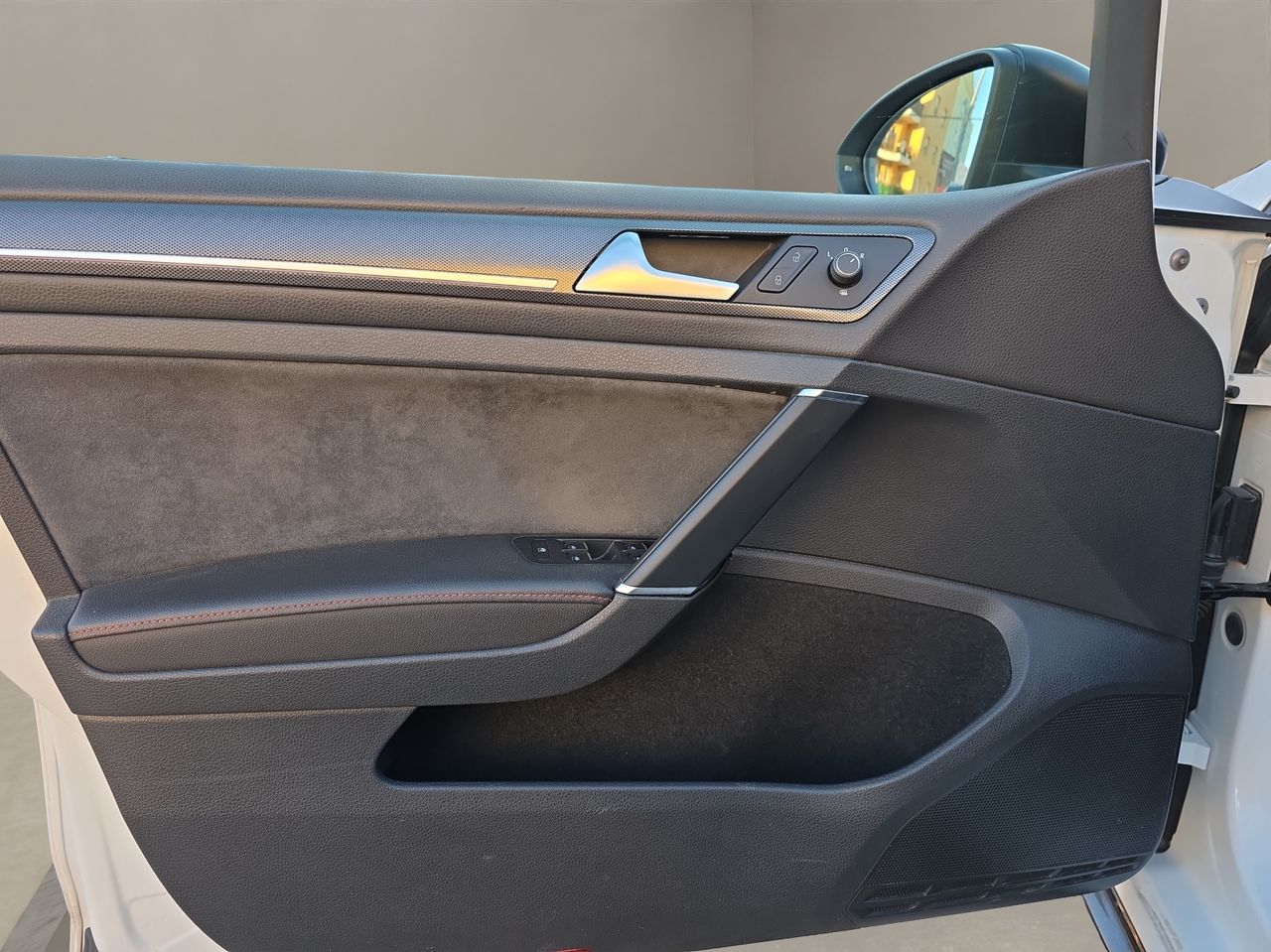 Volkswagen Golf GTI TCR 2.0 TSI 213kW290CV DSG  - Foto 2