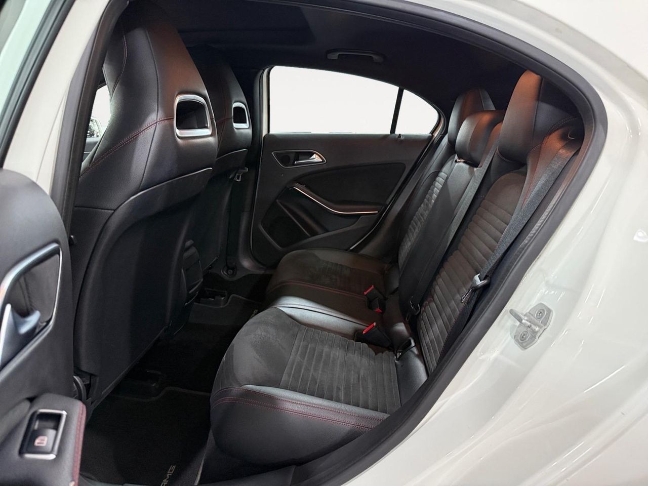 Mercedes Clase A A 180 AMG Line - Foto 2