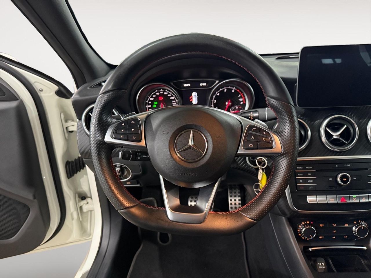 Mercedes Clase A A 180 AMG Line - Foto 2