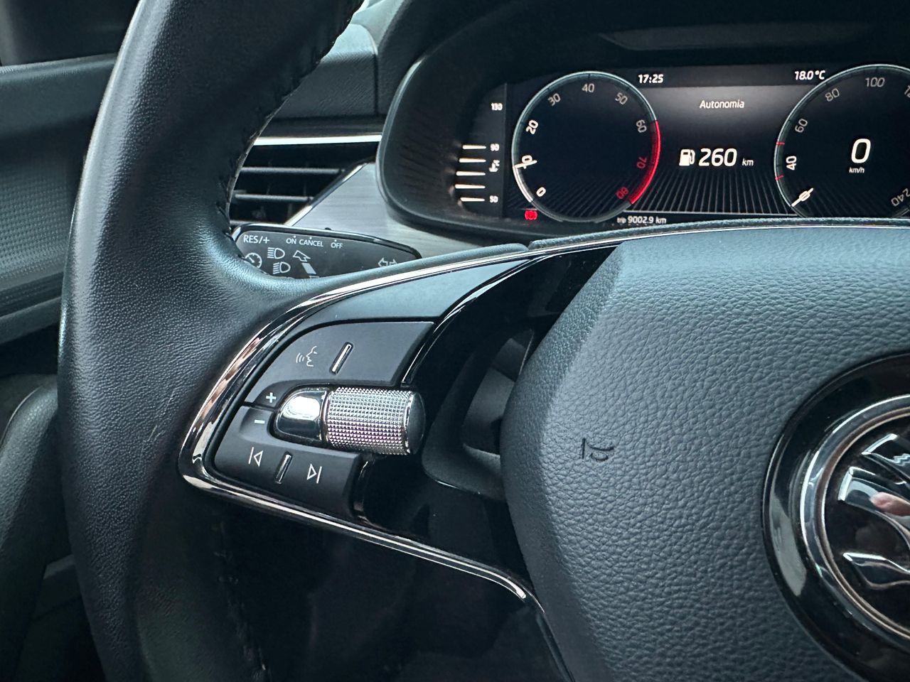 Skoda Kamiq 1.0 TSI 81kW (110CV) Active - Foto 2