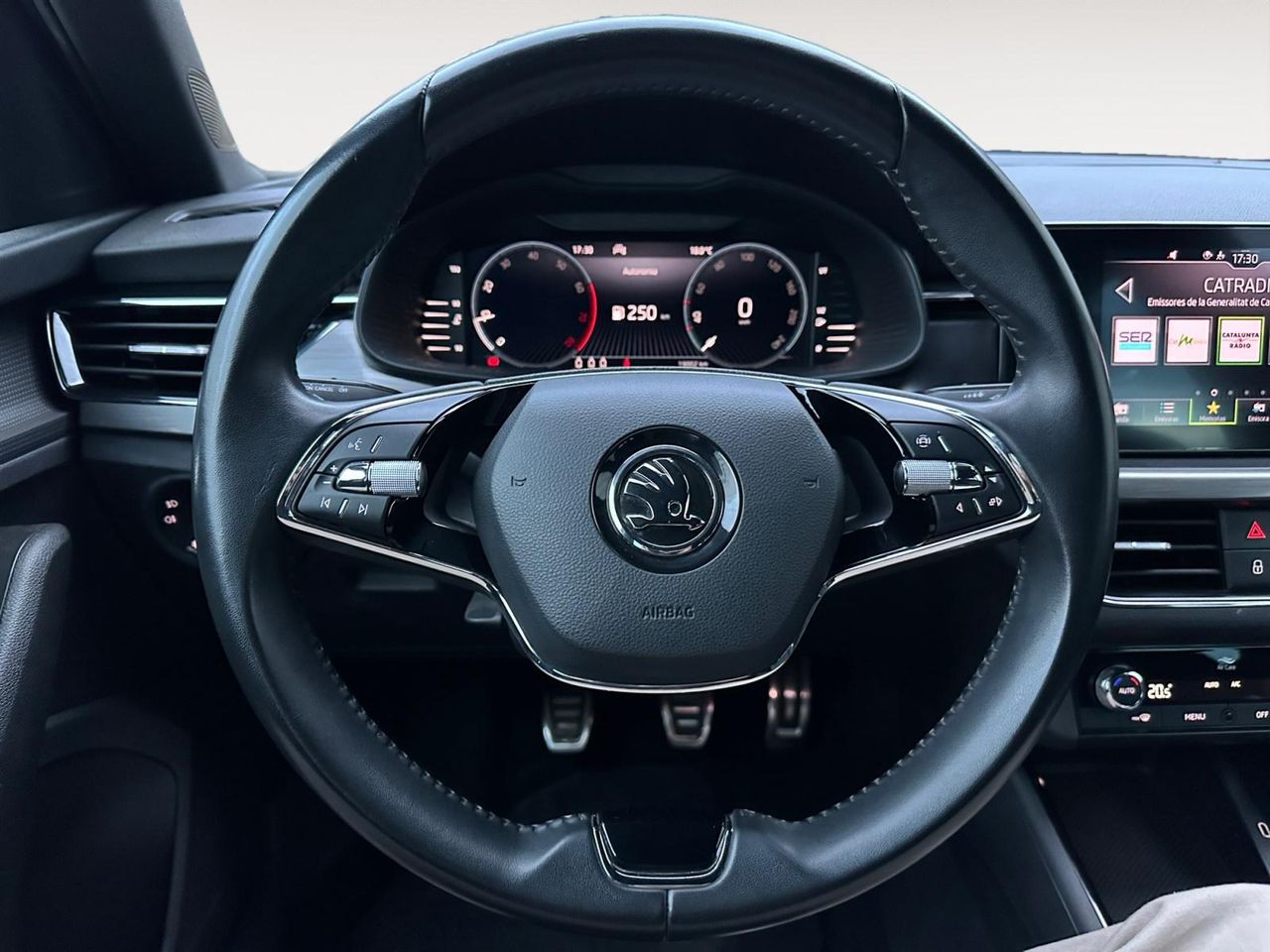 Skoda Kamiq 1.0 TSI 81kW (110CV) Active - Foto 2