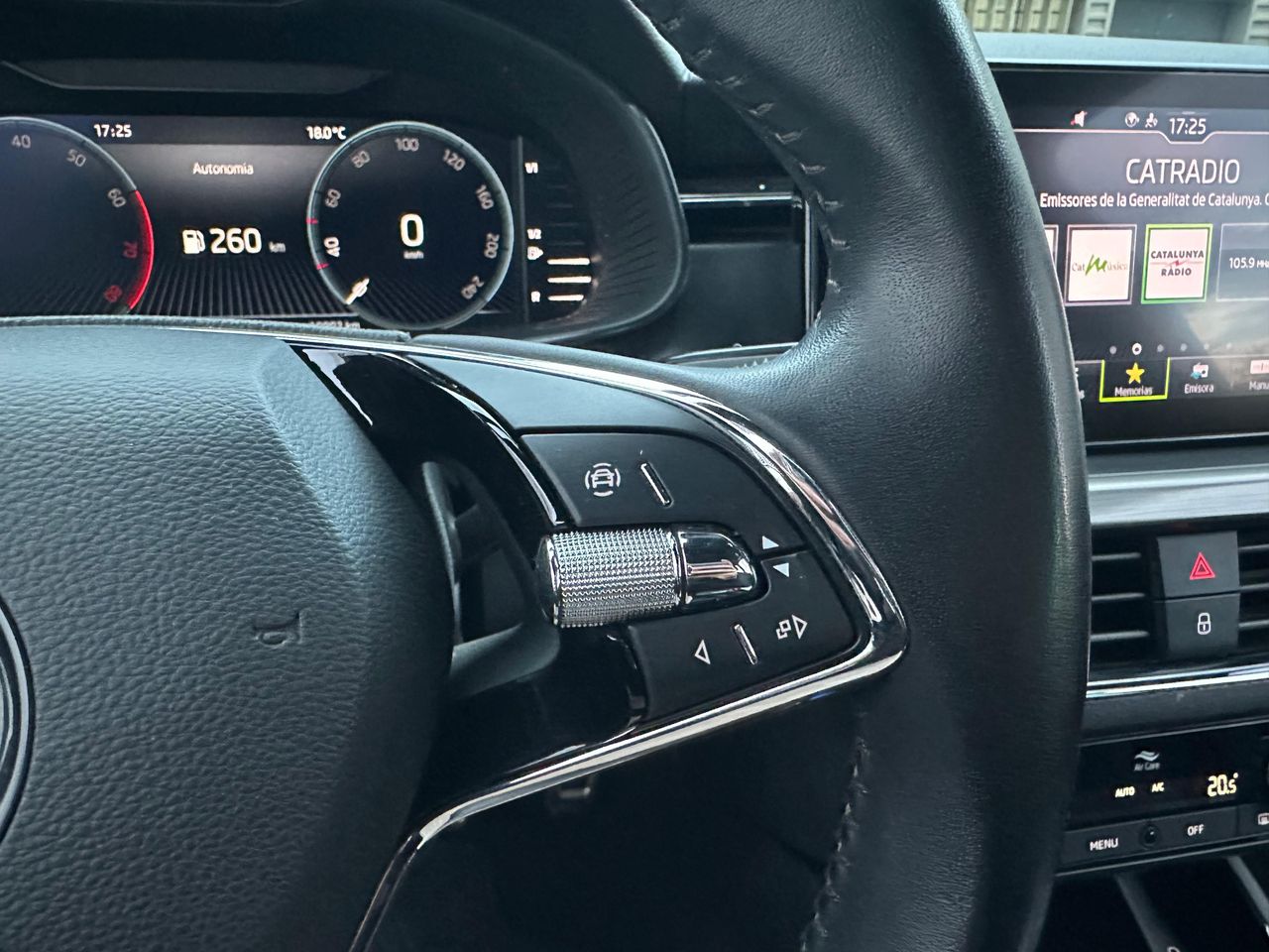 Skoda Kamiq 1.0 TSI 81kW (110CV) Active - Foto 2