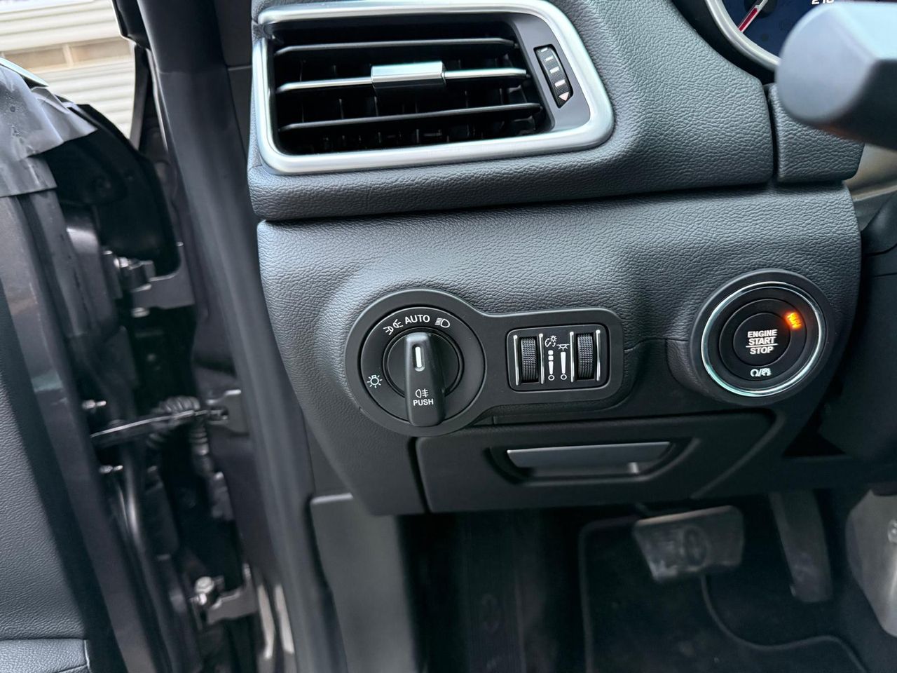 Maserati Ghibli 3.0 V6 DS RWD - Foto 2