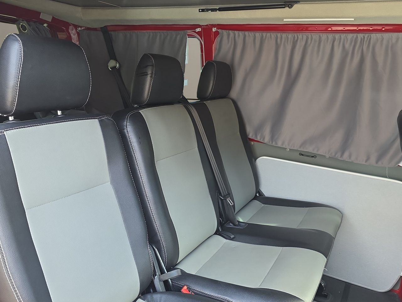 Volkswagen Caravelle Trendline Corto 2.0 TDI BMT CAMPERIZADA - Foto 2