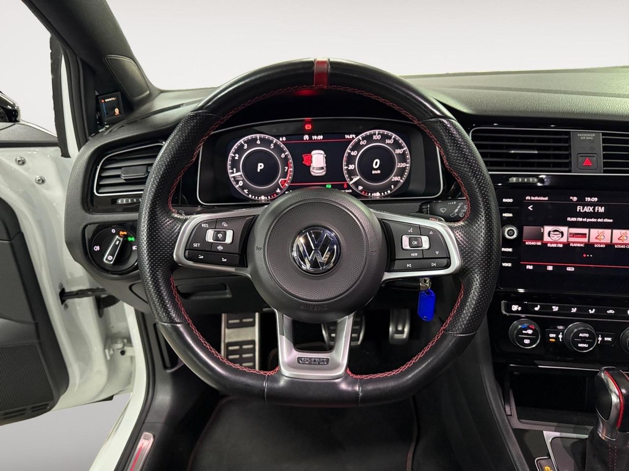 Volkswagen Golf GTI TCR 2.0 TSI 213kW(290CV) DSG - Foto 2