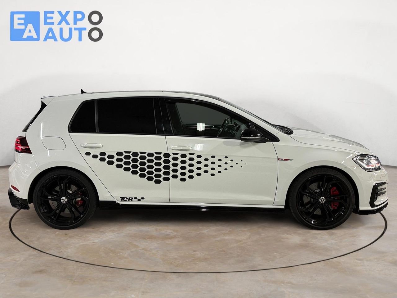 Volkswagen Golf GTI TCR 2.0 TSI 213kW(290CV) DSG - Foto 2