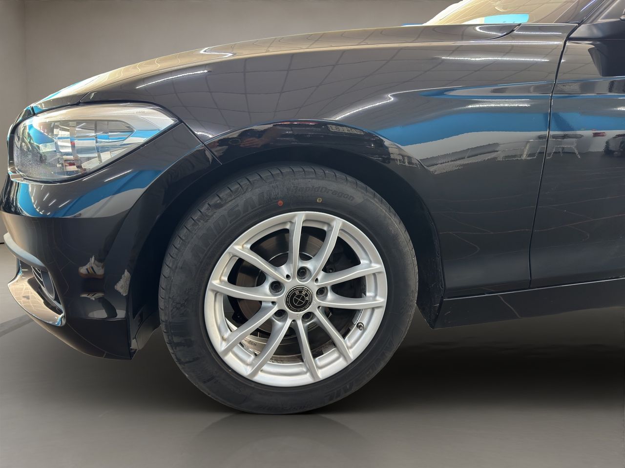 BMW Serie 1 116 - Foto 2