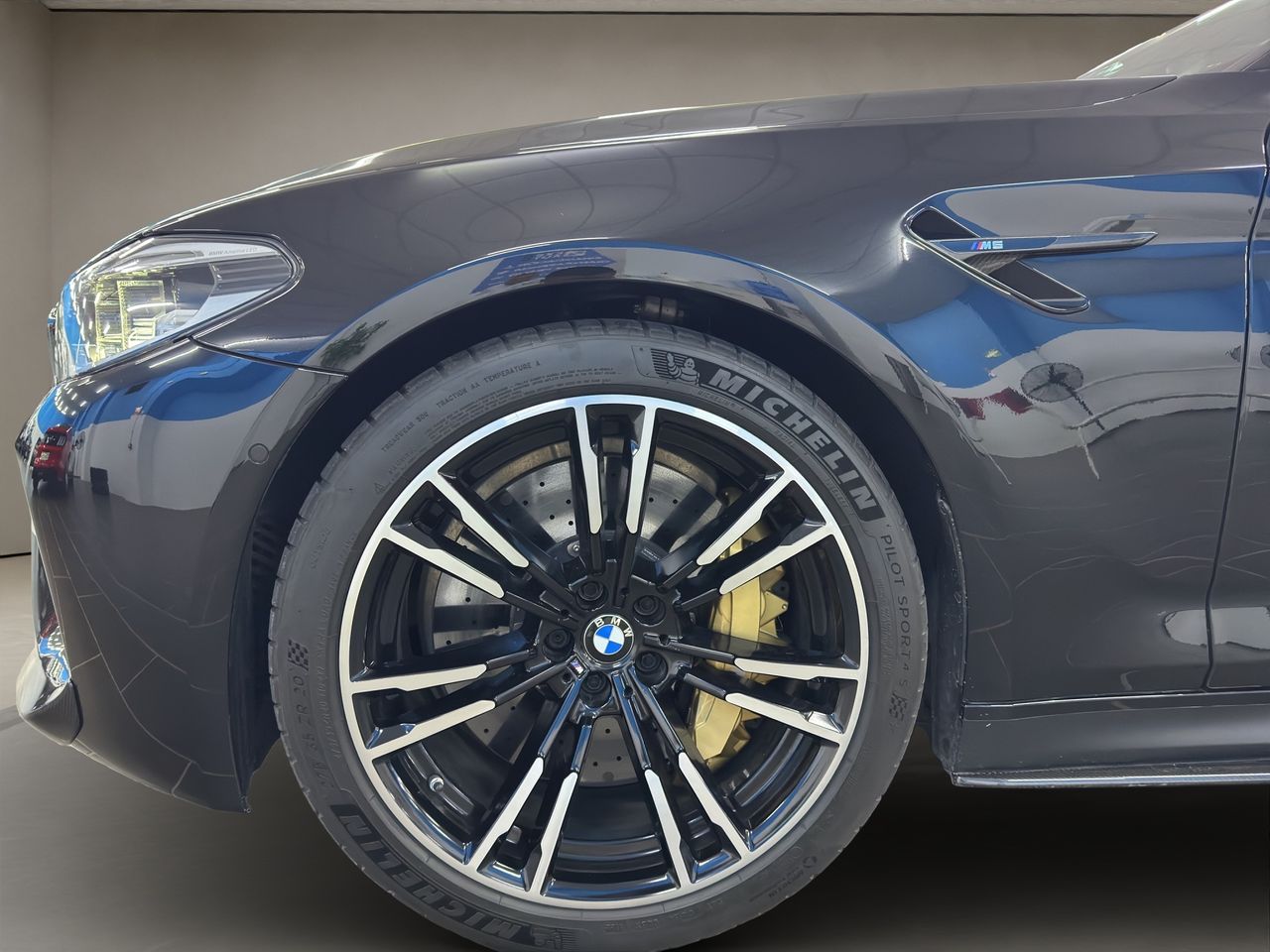 BMW Serie 5 M - Foto 2