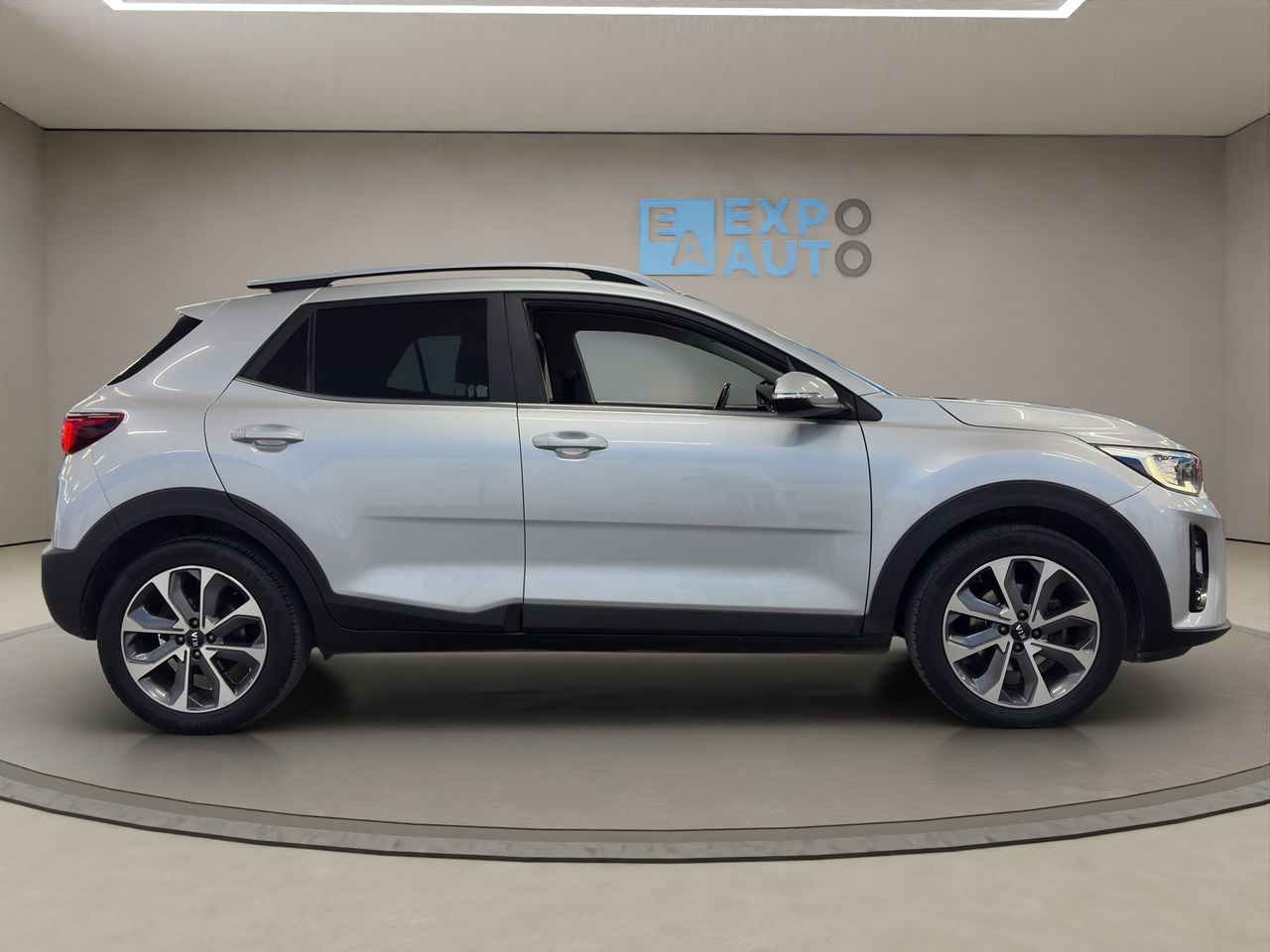 Kia Stonic . - Foto 2