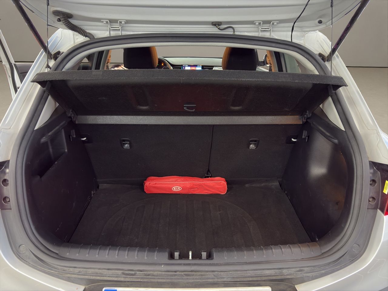 Kia Stonic . - Foto 2