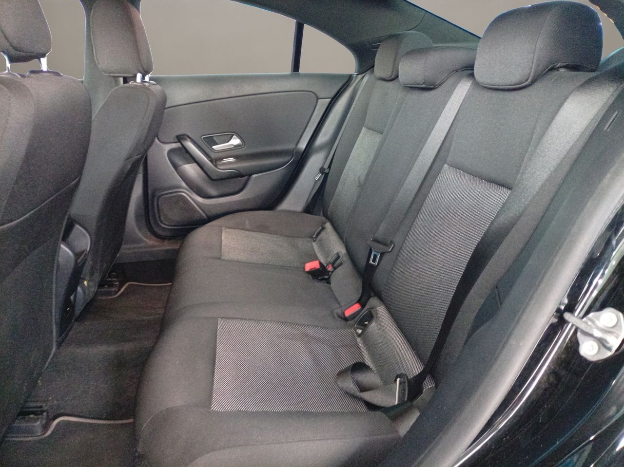 Mercedes CLA 180 D - Foto 2