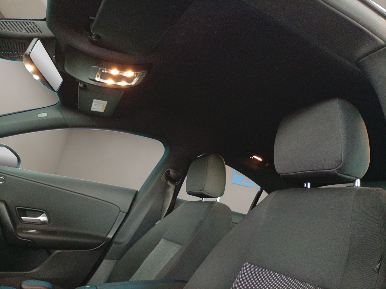 Mercedes CLA 180 D - Foto 2