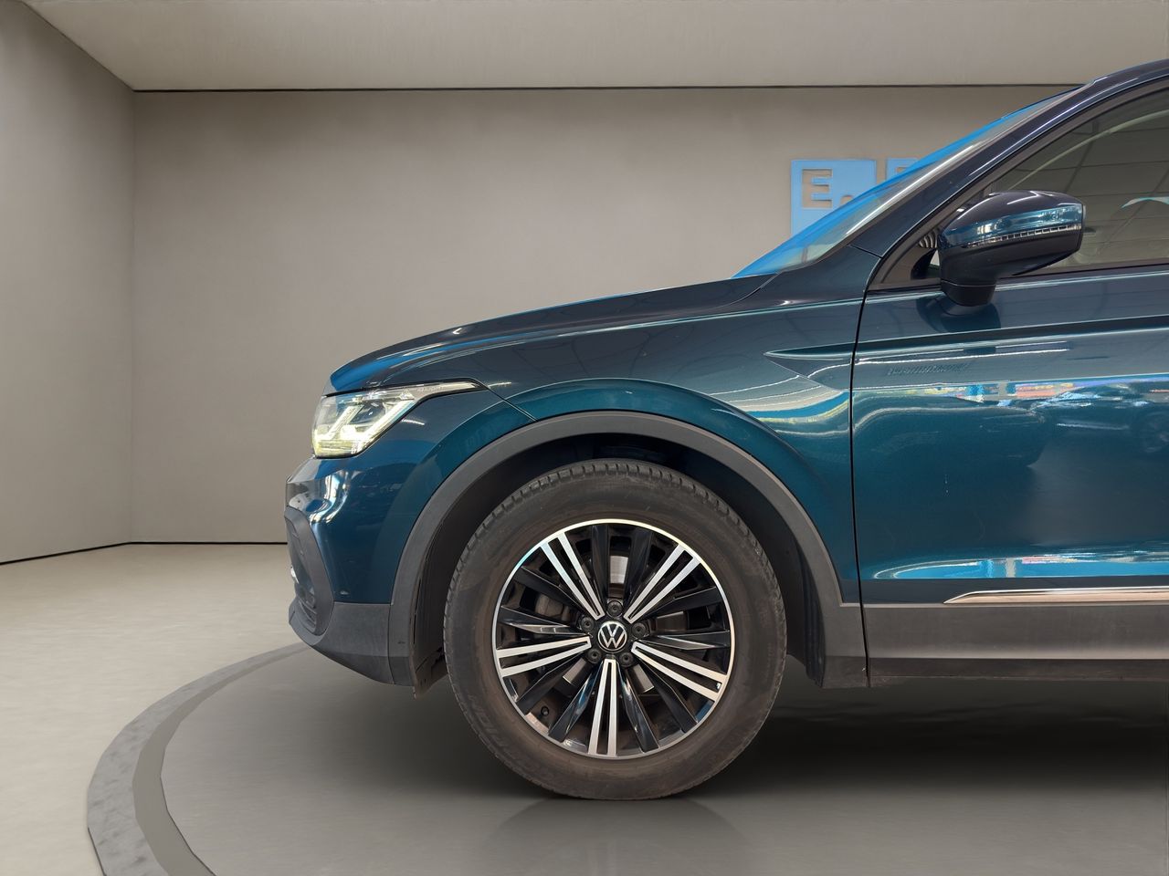 Volkswagen Tiguan Life - Foto 2