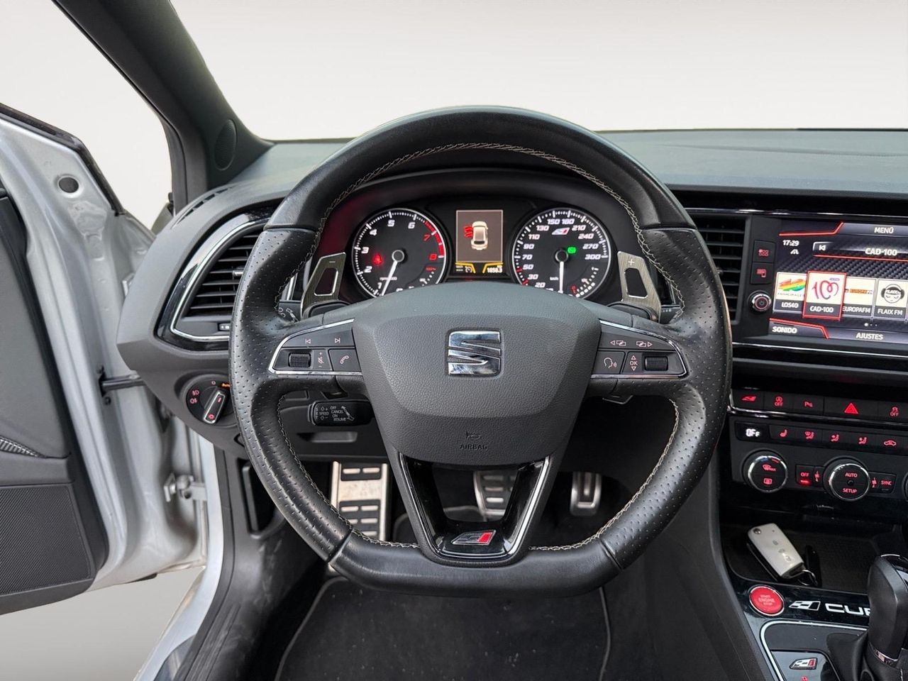 Seat Leon 2.0 TSI 221kW (300CV) DSG-6 St&Sp CUPRA - Foto 2