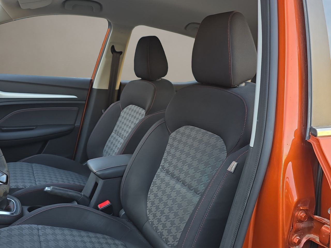 MG ZS Comfort 1.5 VTI-tech - Foto 2