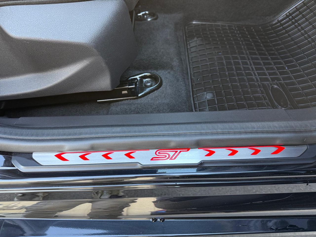 Ford Focus 2.0 EcoBoost A-S-S 250 ST - Foto 2