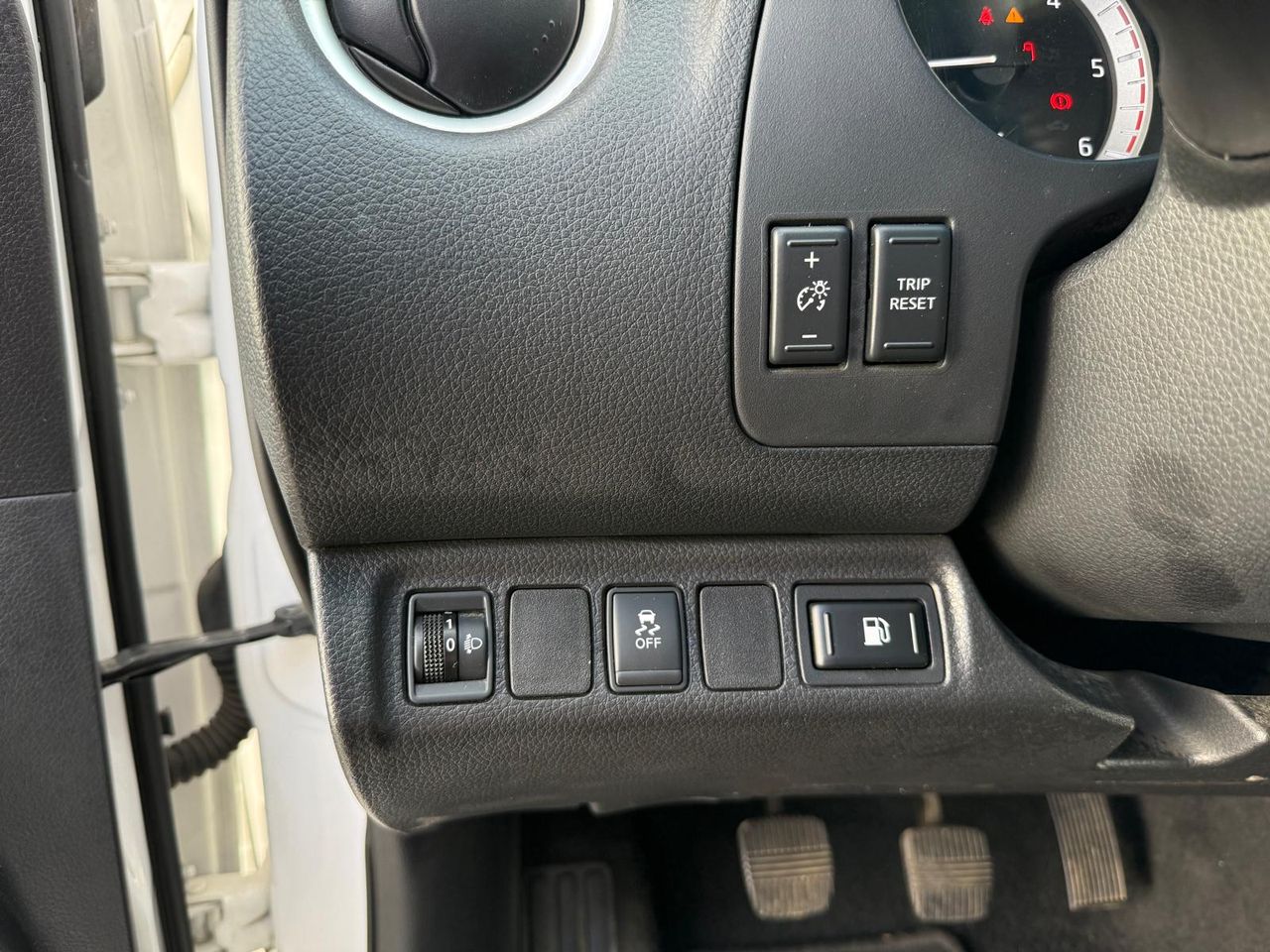 Nissan NP300 Navara NP300  - Foto 2