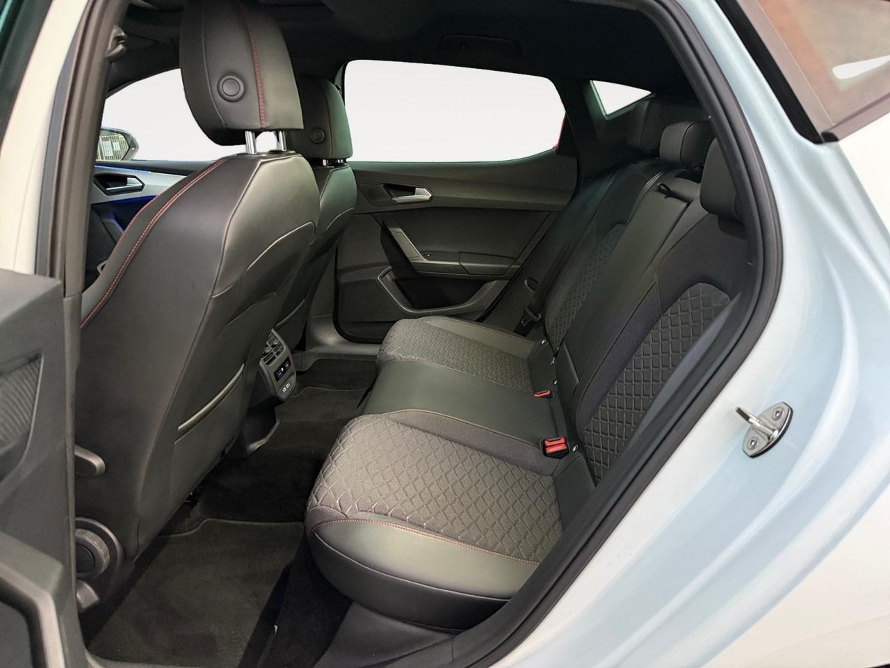 Seat Leon 1.5 TSI 110kW S&S FR Go L - Foto 2