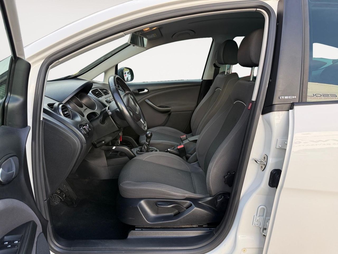 Seat Altea XL 1.6 TDI 105cv S&S E-Ecomotive I-Tech - Foto 2