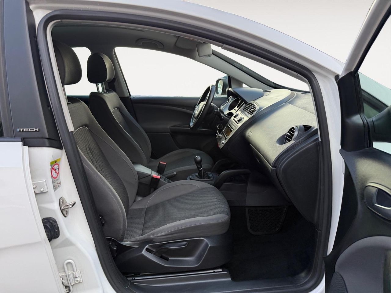 Seat Altea XL 1.6 TDI 105cv S&S E-Ecomotive I-Tech - Foto 2