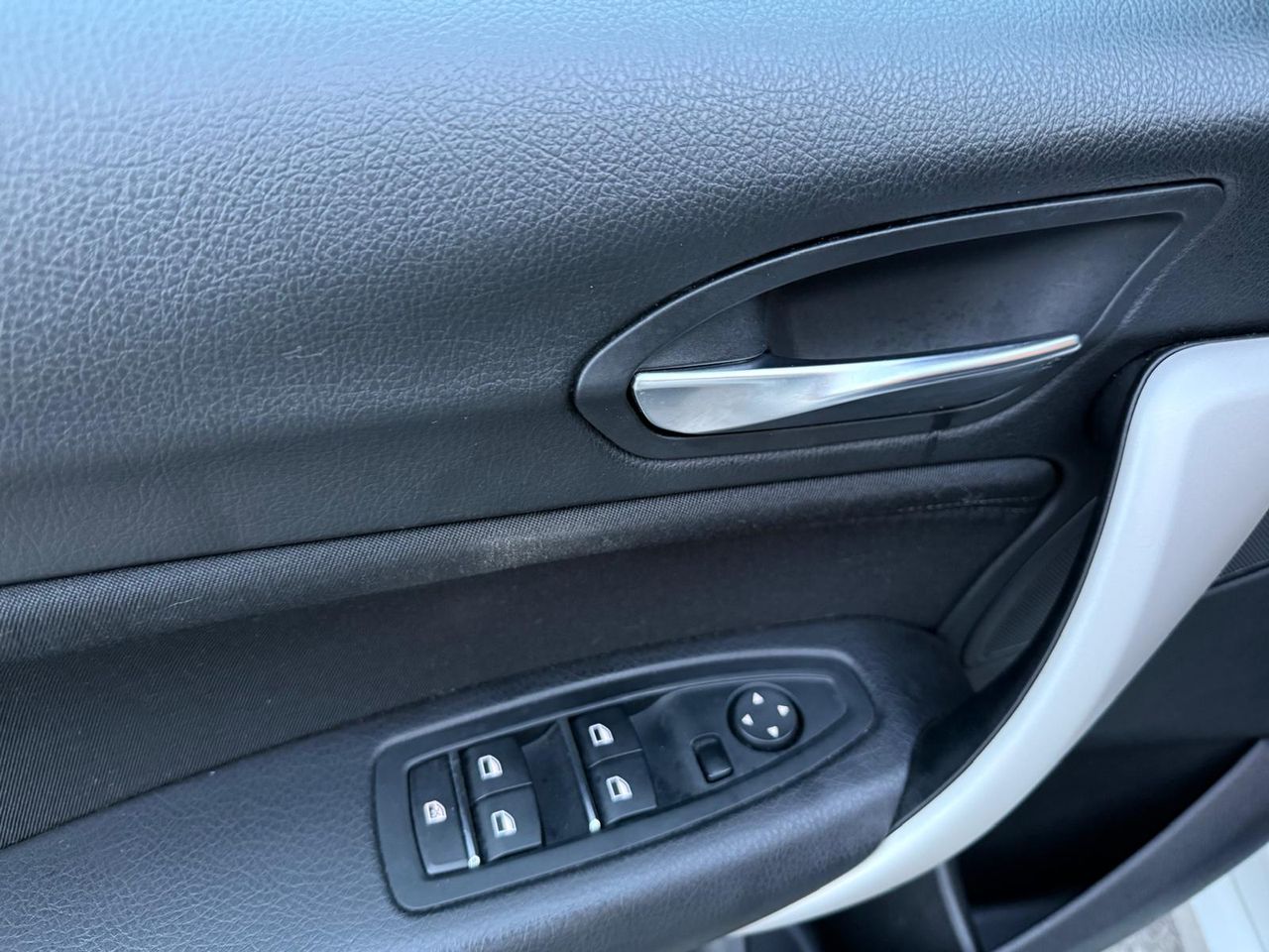 BMW Serie 1 118i - Foto 2