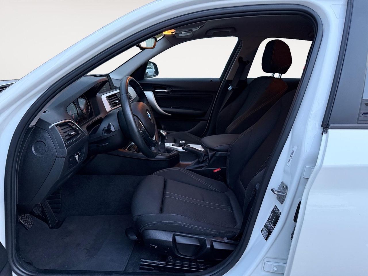 BMW Serie 1 118i - Foto 2