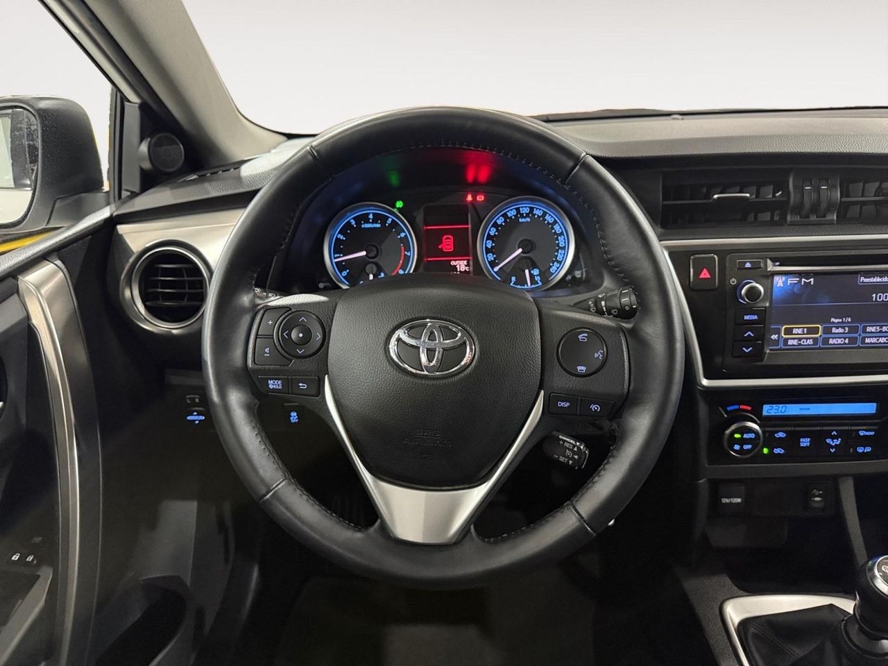 Toyota Auris 130 Live - Foto 2