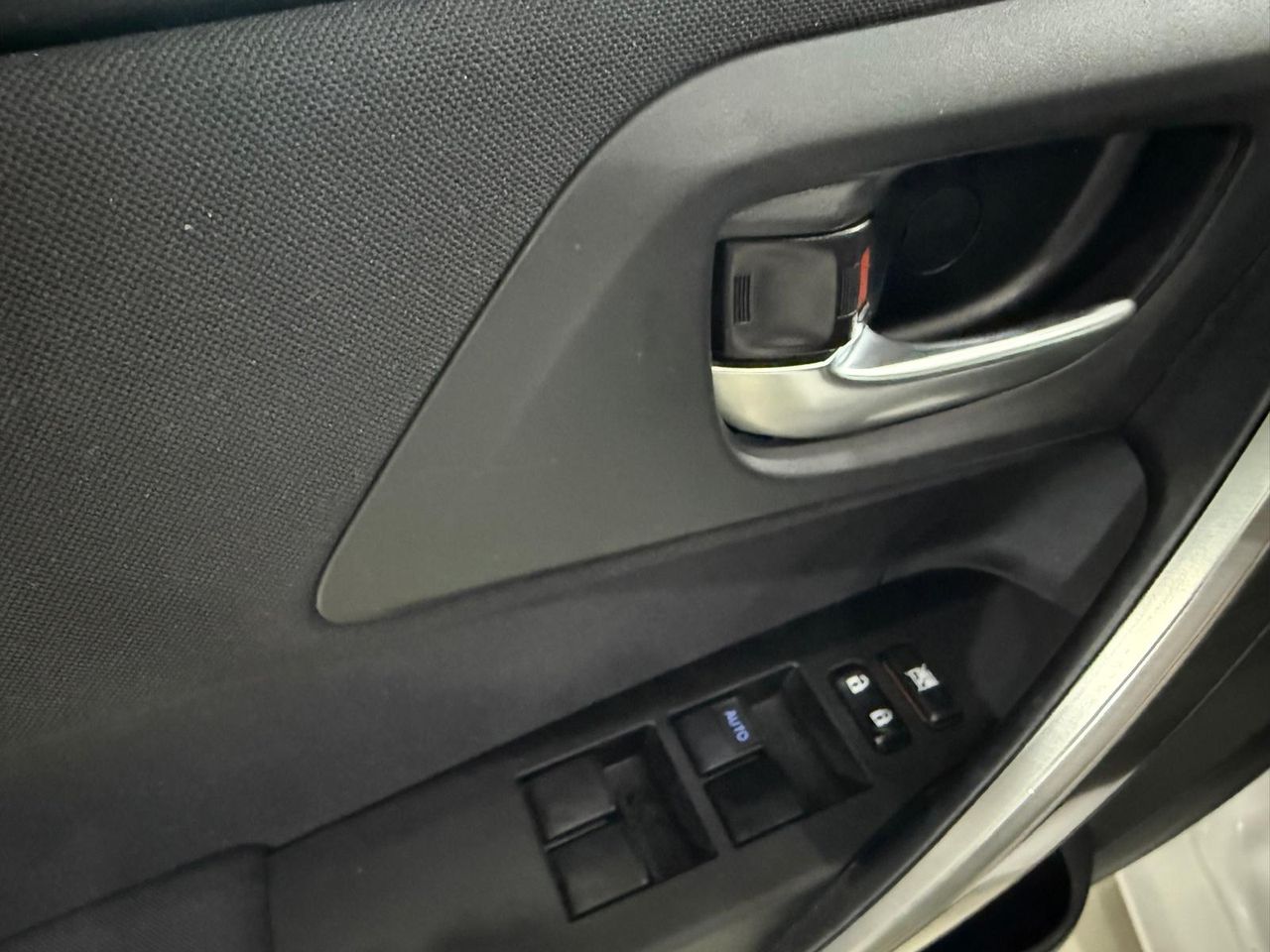 Toyota Auris 130 Live - Foto 2