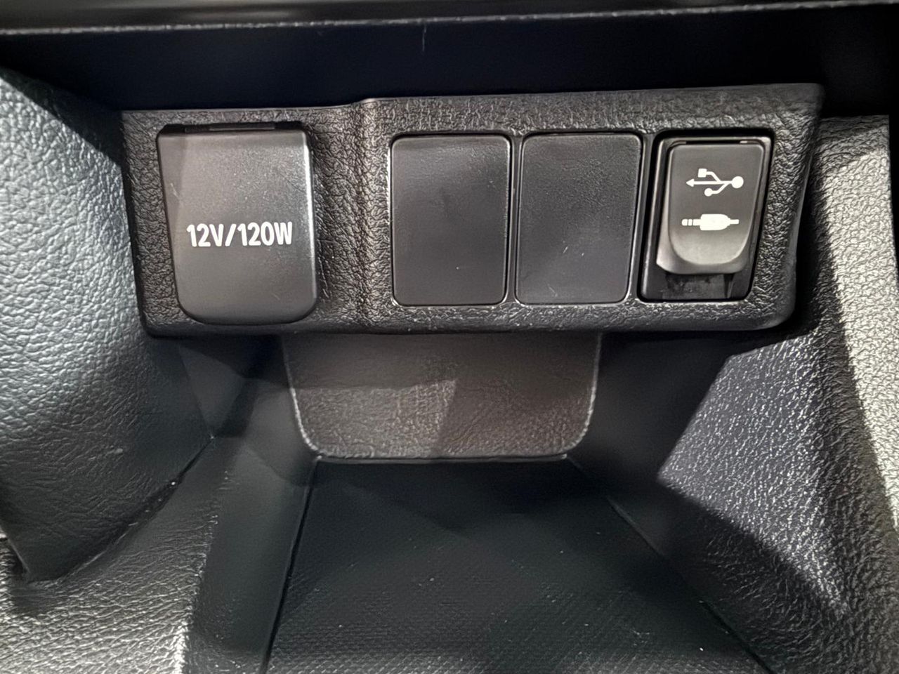 Toyota Auris 130 Live - Foto 2