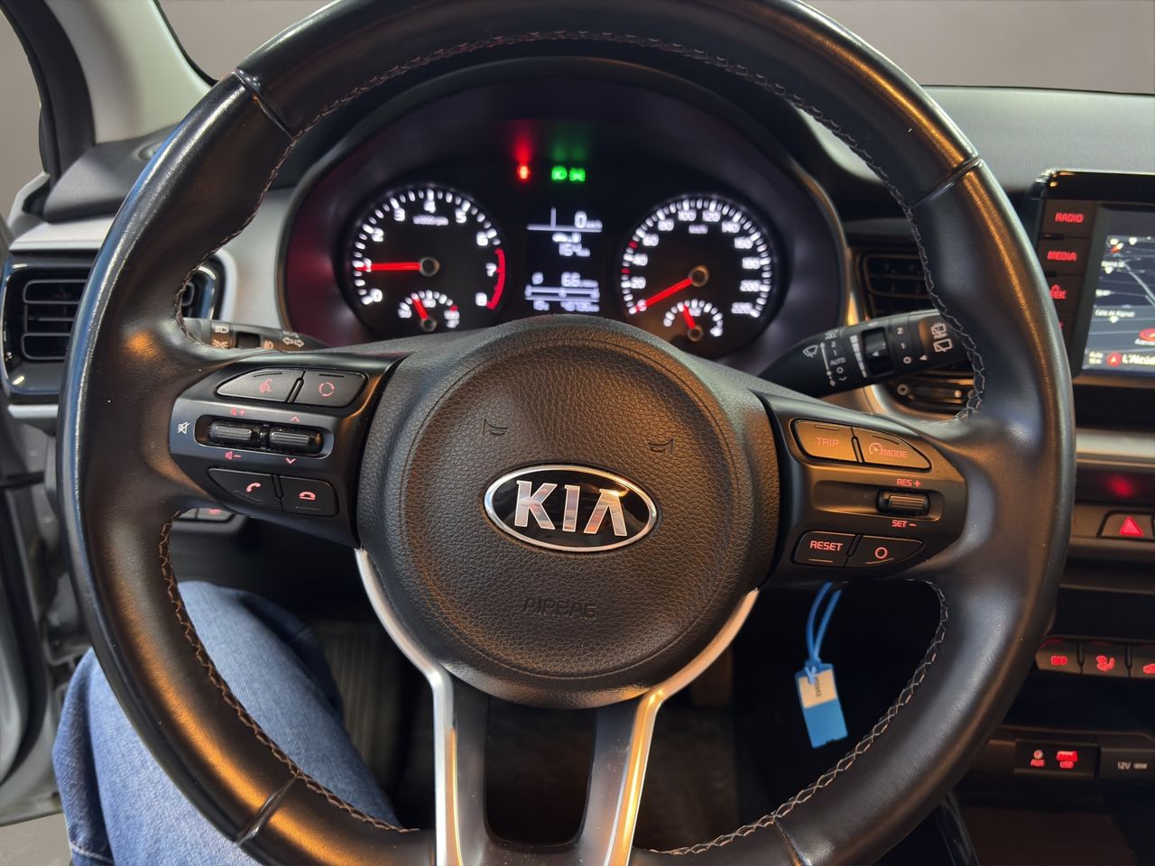 Kia Stonic . - Foto 2