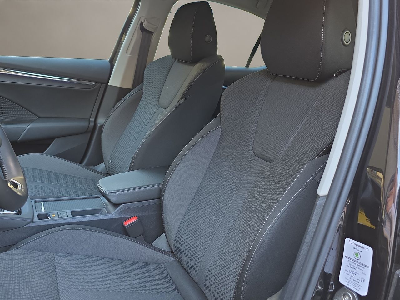 Skoda Octavia 1.5 TSI 110kW150CV mHEV DSG Selection - Foto 2