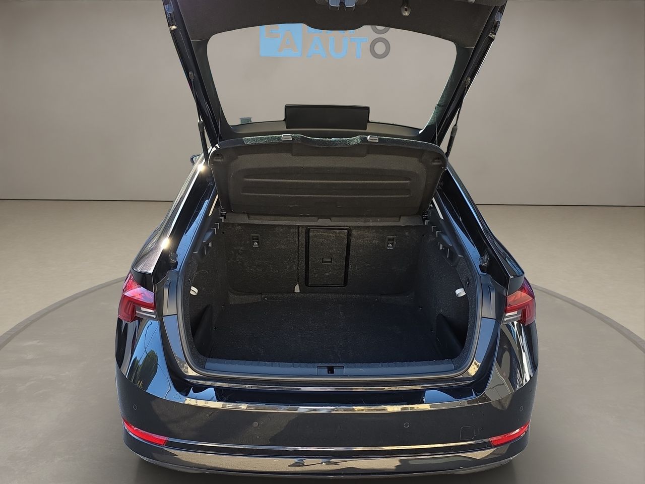 Skoda Octavia 1.5 TSI 110kW150CV mHEV DSG Selection - Foto 2