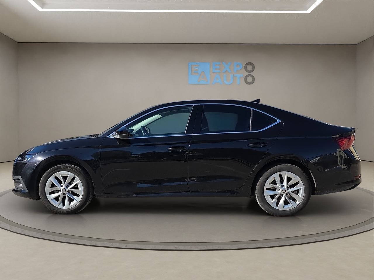 Skoda Octavia 1.5 TSI 110kW150CV mHEV DSG Selection - Foto 2