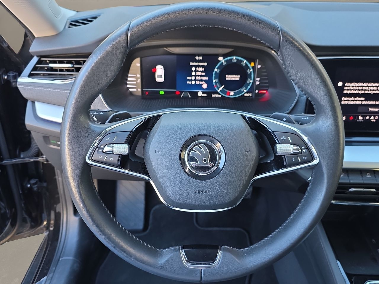 Skoda Octavia 1.5 TSI 110kW150CV mHEV DSG Selection - Foto 2