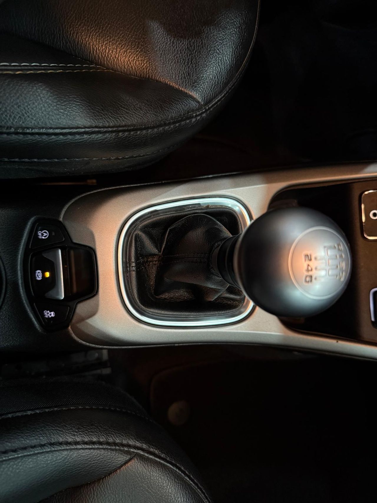 Jeep Compass 1.4 Mair 103kW Business 4x2 - Foto 2