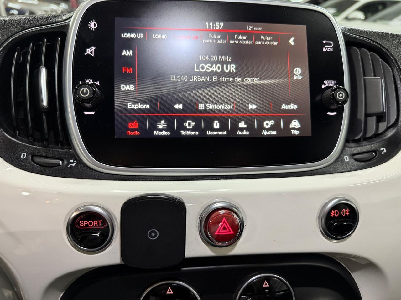 Abarth 500 595 Competizione 1.4 16v T-Jet 132kW E6 - Foto 2