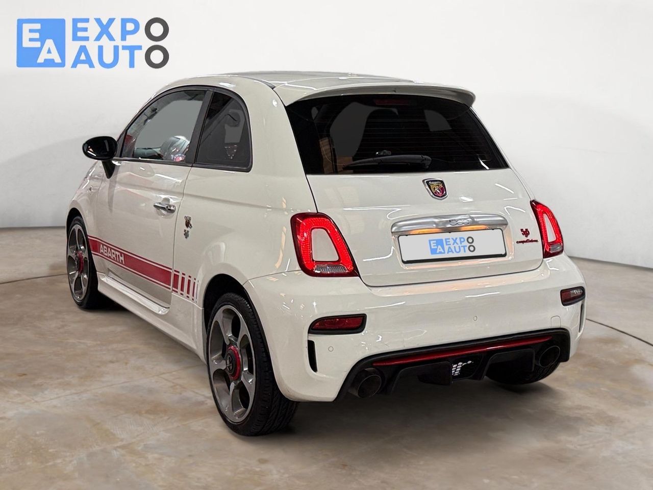 Abarth 500 595 Competizione 1.4 16v T-Jet 132kW E6 - Foto 2