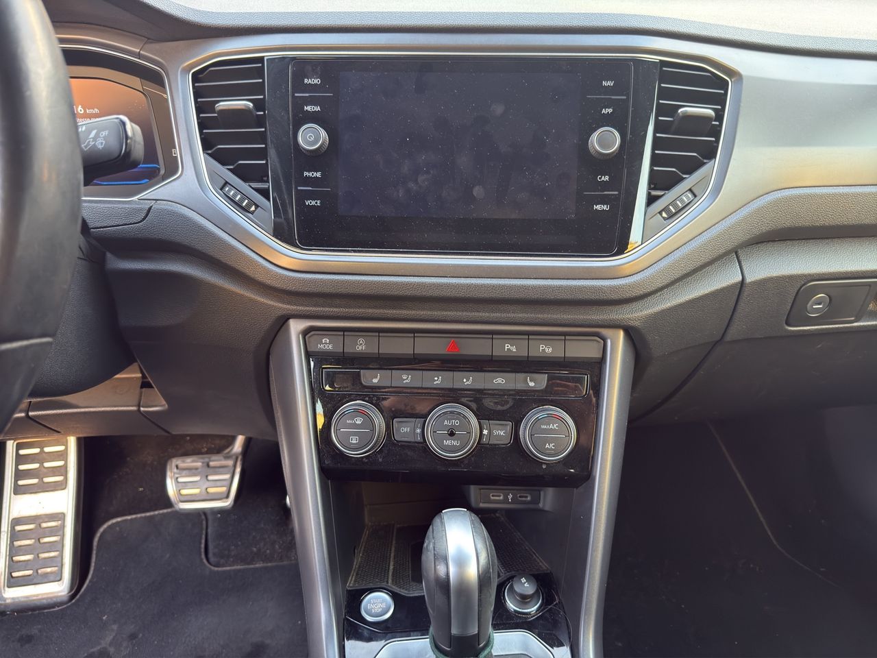 Volkswagen T-Roc R-Line 1.5 TSI 110kW (150CV) Cabrio - Foto 2